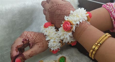 Jasmine Rose Flower Gajra Bracelet For Mehndi Hair Accessoryjewelry