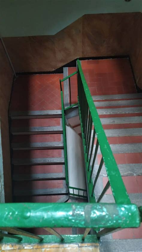 Esto tienes que hacer para llegar a casa más seco en los días de lluvia. Casa edificio en venta en Vilanova i la Geltrú, en el ...