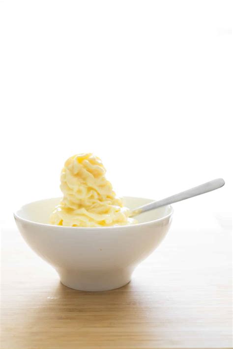 Locations in michigan and florida! 3 ingredient pineapple dole whip - Smart Nutrition with ...