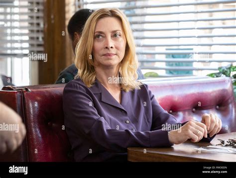 shameless sharon lawrence in los diablos season 9 episode 910 aired fehruary 10 2019