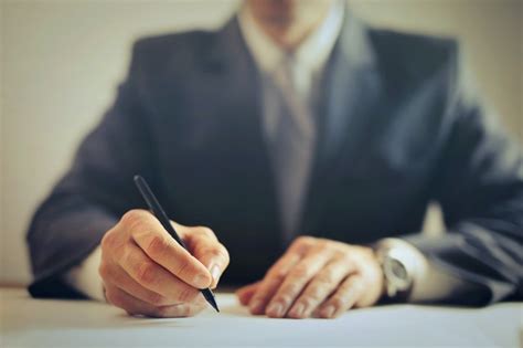Raenohabbkoki / dies bedeutet, dass der mieter zur mietkürzung berechtigt ist. Feststellungsklage Mietminderung: Was Sie dazu wissen müssen - Mietkürzung durchsetzen