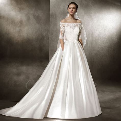 We did not find results for: Hochzeitskleid Winter Schlicht - Hochzeit-Trauung-Party