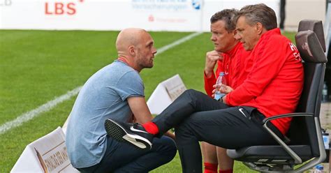 Nach dem schlusspfiff machte sich der nur das eine oder andere foul sorgte für ein wenig aufregung. Wann spielt die Regionalliga Südwest mit dem FCH und der ...