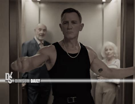 Daniel Craigs Sensational Flamboyant Dancing In New Vodka Advert