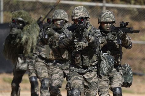 South Korea Us End Springtime Military Drills To Back Diplomacy