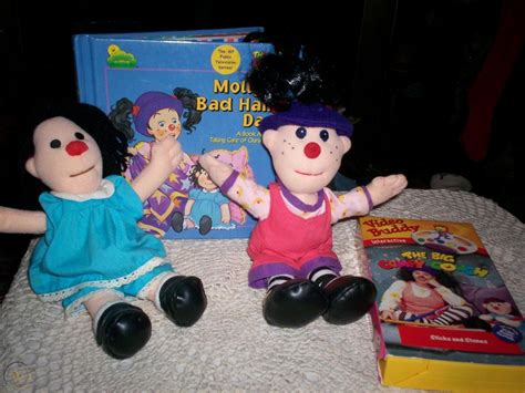 Big Comfy Couch Lot Molly Loonette Dolls Vhs Book