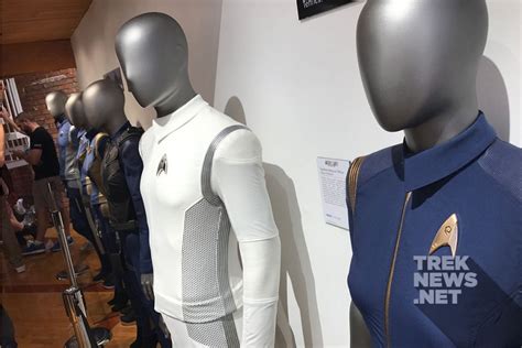 First Look Star Trek Discovery Props Uniforms On Display At Sdcc