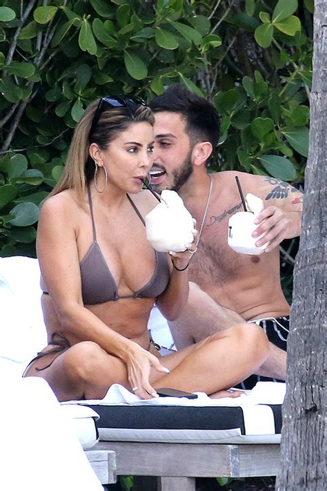 Larsa Pippen With Mystery Man In Bikini Photos While Pdaing In Miami