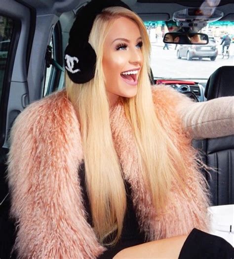 Transgirls Are Women Imtherealgoddess Gigi Gorgeous Women Gorgeous