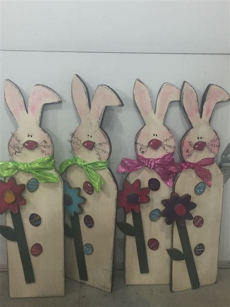 Bunnies | Easter crafts, Pallet art, Crafts