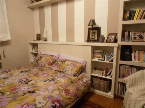 Immagine della testiera letto libreria. Testiera Letto Libreria - Landhausstil