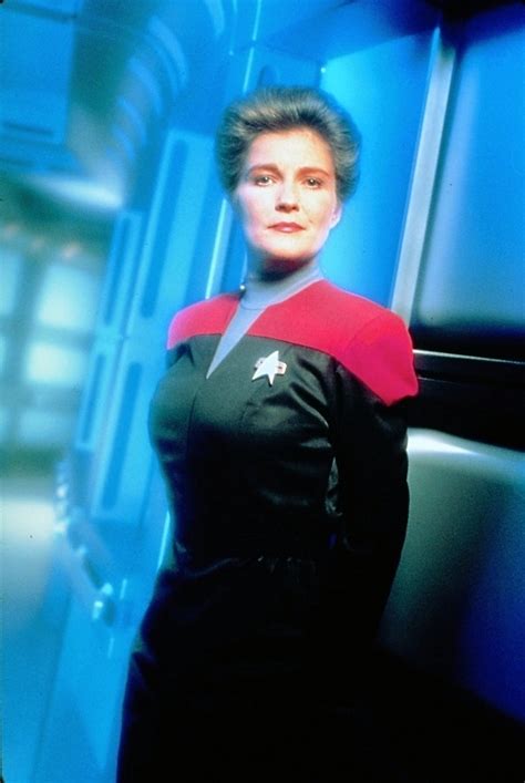 Captain Janeway Star Trek Women Photo 10917658 Fanpop