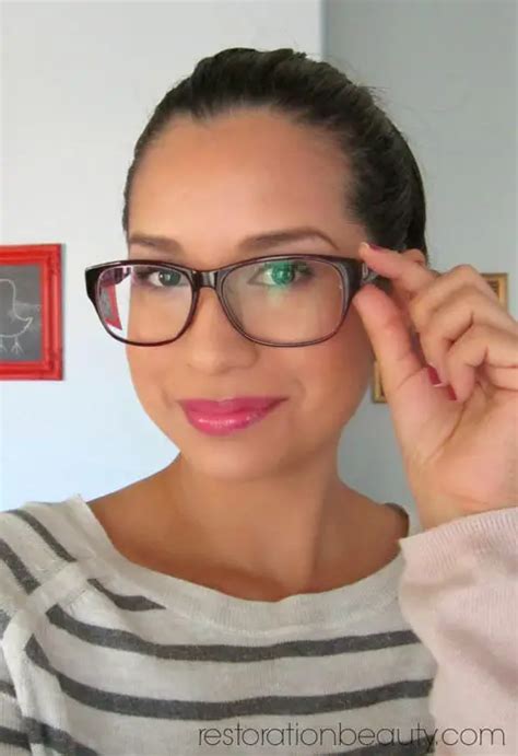 Makeup For Glasses Wearers Useful Tips For All Eyeglass Wearers