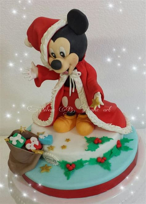 Using circular pans, you'll need at least three to make the face and two ears. Mickey Mouse... in Christmas time - cake by silvia B.cake ...
