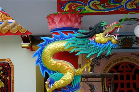 Chinese Dragon Statue Chinese Temple Stock Image Image Of Giant