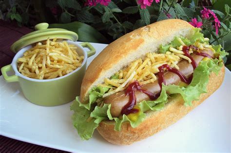Nárwen's Cuisine - Sabores do Mundo : Cachorro Quente à ...