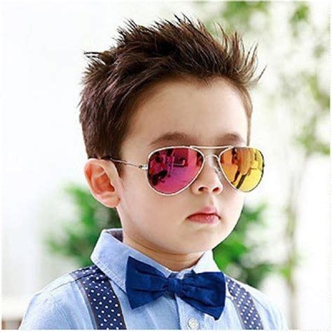 List 94 Images Cool And Trendy Kid With Sunglasses Isolated Over White