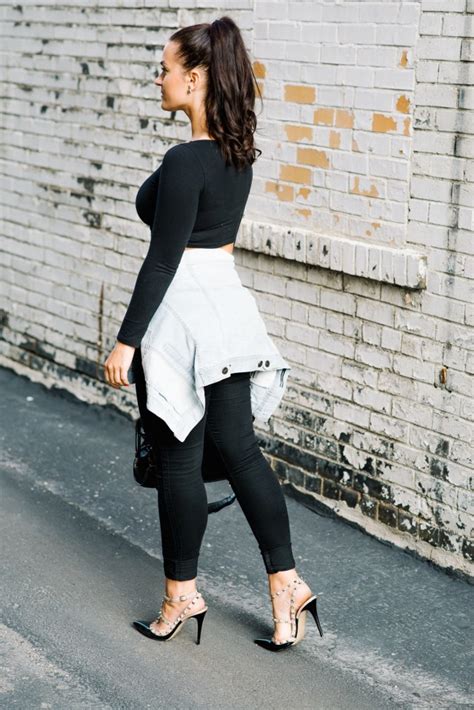 Embrace the relaxed fit and opt for slim mom jeans teamed with a floral blouse. Crop Tops and High Waisted Jeans - Eleventh & Sixteenth