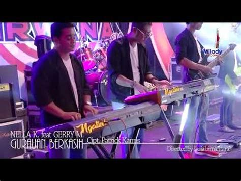 Dm usik mengusik g semakin lama menjadi rindu c hati merindu asyik merindu f. GURAUAN BERKASIH - YouTube