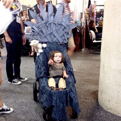 Parenting goals #gameofthrones #comiccon #SDCC haha ...