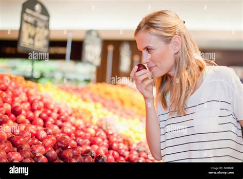 Woman Shopping In Grocery Store Stock Photo Alamy