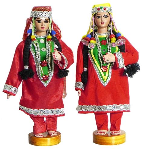 The state of jammu and kashmir which had earlier been under hindu rulers and muslim sultans became part of the mughal empire. Kashmiri Costume Dolls