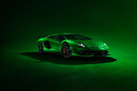 Green Lamborghini Aventador Hd Wallpaper Background Image 2500x1668
