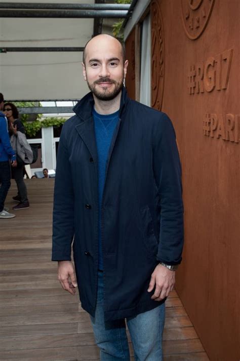 Modifier hippocrate est une série télévisée française créée par thomas lilti et diffusée depuis le 26 novembre 2018 sur canal+. Kyan Khojandi : que devient-il depuis la fin de la série ...