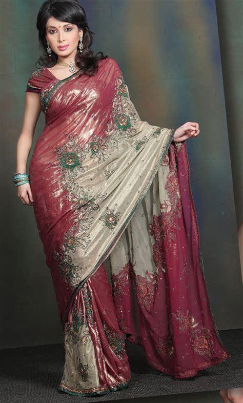 Latest Fashions Updated Wedding Saree Designs