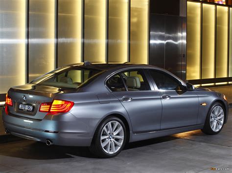 The sporty look of the car is provided by the stainless. BMW 535i Sedan AU-spec (F10) 2011 wallpapers (1280x960)