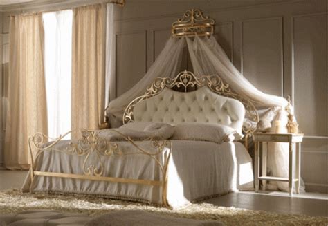 King size bedroom sets with storage. Romantic Classic King Bedroom Set Classic King Size ...
