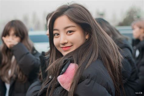 Occasionally editing wallpapers, credits to the original photo owners | not accepting requests. Wallpaper : K pop, Twice Jihyo 4096x2730 - merc661 - 1243103 - HD Wallpapers - WallHere