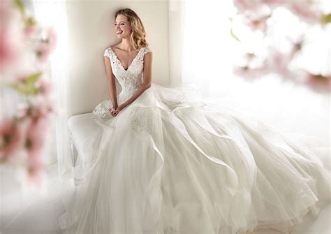 Brautkleid hochzeitskleid kleid strass spitze schnürung corsage. Hochzeitskleid Corsage Glitzer - Abendkleider & elegante ...