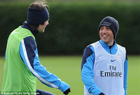 cazorla mertesacker and rosicky to sign new arsenal contracts daily mail online