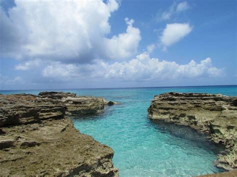 Take A Swim At Beautiful Smiths Cove Grand Cayman Grand Cayman