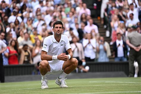 Djokovic Lifts Wimbledon Trophy His 20th Grand Slam Crown Sambad English