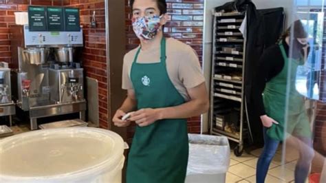 A Starbucks Barista Shamed For Refusing To Serve Someone Without A Mask