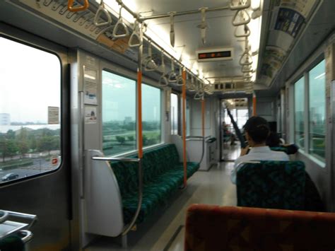 It is operated by the tokyo metropolitan bureau of transportation (toei). 日暮里舎人ライナーの混雑解消策 - 針谷みきおの一言