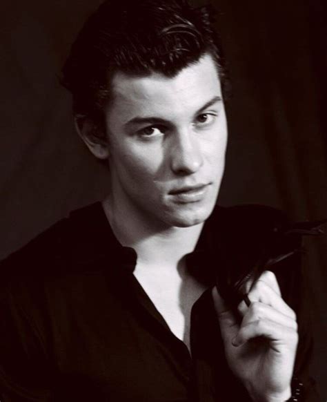 Gq Italia Shawnmendes Photography In 2019 Shawn Mendes Shawn