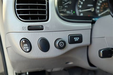 2005 toyota sequoia specs & performance. 2005 Toyota Sequoia SR5 | Victory Motors of Colorado