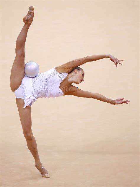 Hd Rhythmic Gymnastics Picture Gymnastics Photography Olympic