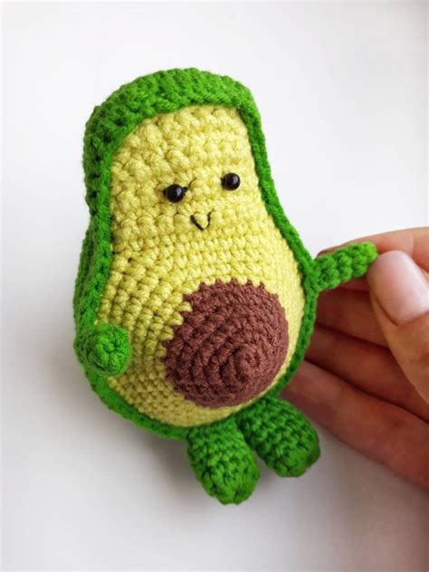 Jul 25, 2021 · feasting at home is a whole foods recipe blog celebrating the fresh vibrant produce that surrounds us!my hope is that this website will be a useful resource to inspire you to create your own simple healthy feasts at home and with others. Crochet avocado Gift for vegan Crochet food Vegetarian ...