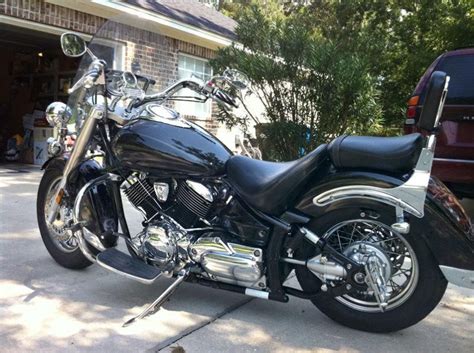 Black street legal title status: 2004 Yamaha V Star 1100 Classic for sale on 2040-motos