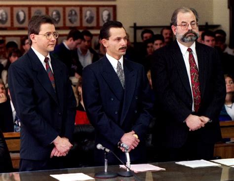 Ihr mann wollte ihrer konkurrentin das knie zertrümmern lassen, sie selbst ging als eishexe in die geschichte ein. Skandal um Tonya Harding: Die Eishexe und der Schlagstock ...