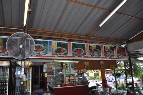 Pada 13 ogos 2007, 20 orang meninggal dunia dalam pelanggaran bas dekat changkat jering, perak. Muhammad Qul Amirul Hakim: Mee Udang Changkat Jering, Perak