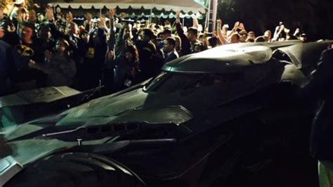 Zack Snyder Rolled Up To Comic Con In The Batmobile Last Night The Verge