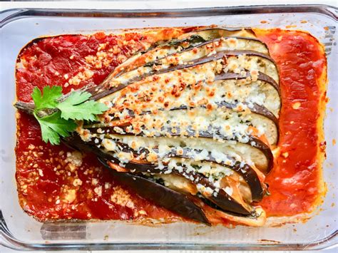 Puedes servirlo como entrante, pero también como guarnición de otras recetas. Berenjena al horno - Asociacion Vallisoletana de ...