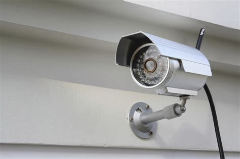 The best home security cameras let you keep an eye on your house, day and night, from wherever you are. DIY Home Surveillance Systems Make Burglars Think Twice ...