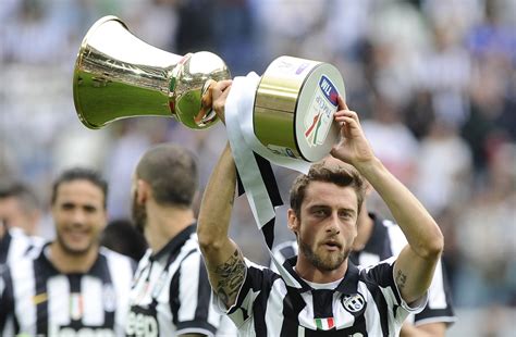 News comunicati & circolari regolamenti & documentazione eventi lega foto gallery serie a tv. Juventus: la doppia festa per scudetto e Coppa Italia ...