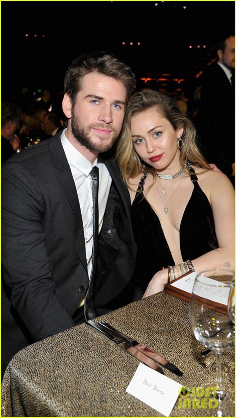 Miley Cyrus And Liam Hemsworth Split After Less Than A Year Of Marriage Photo 4333736 Divorce